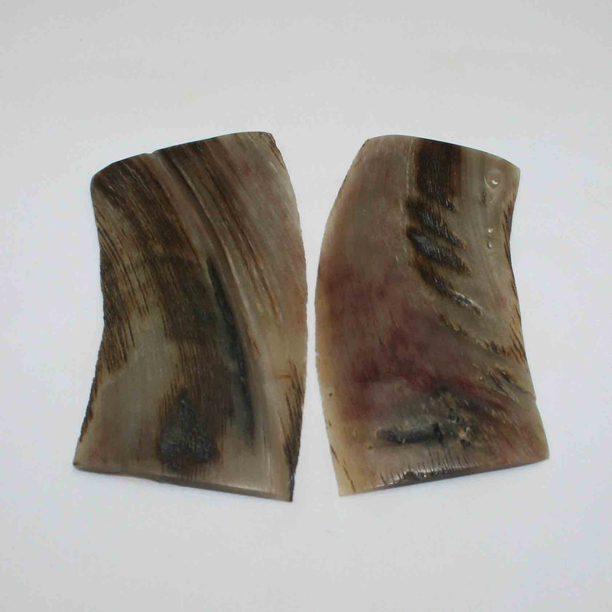 NB503LG4 Kudu Horn Scales Large (set of 2)