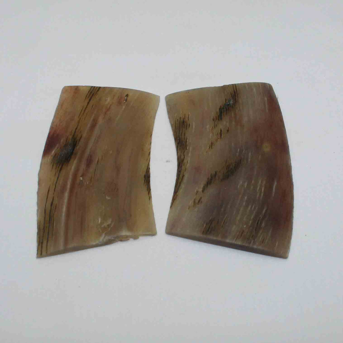 NB504LG5 Kudu Horn Scales Small (set of 2)