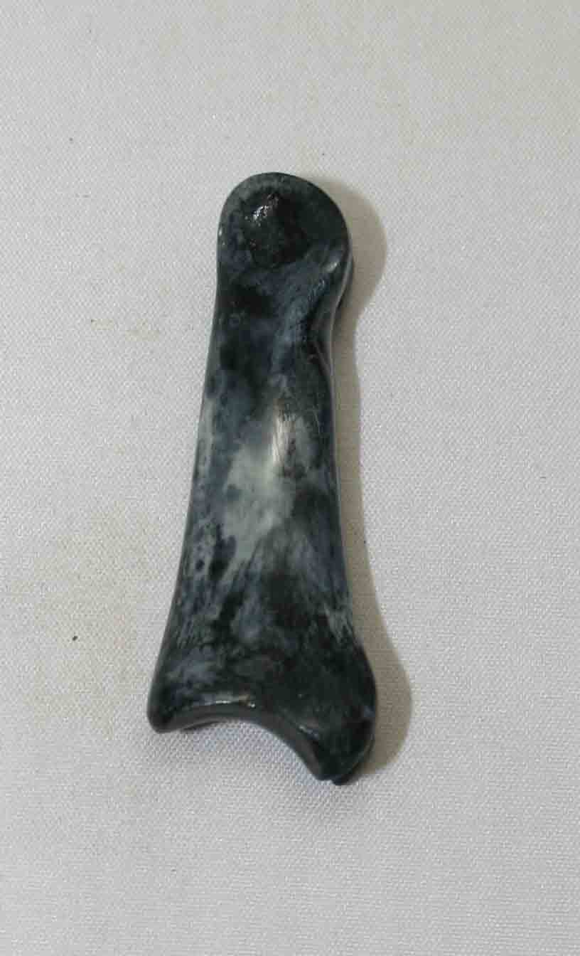 NB616LG13 Carpal Bone - Wildebeest (medium)