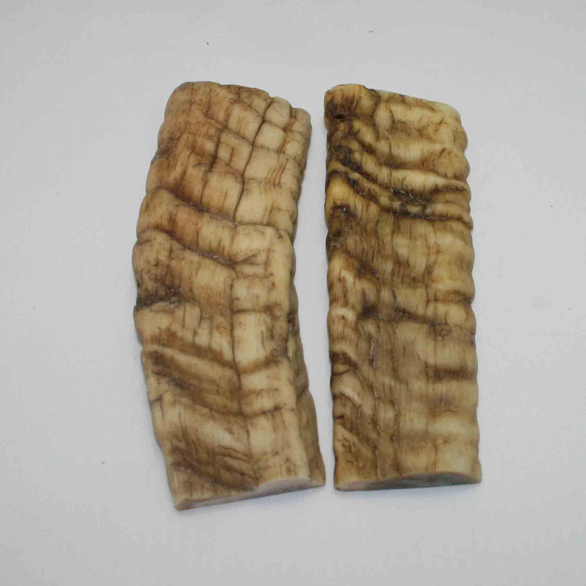 NB901JS32 Merino Ram&#39;s Horn Flat Block Scales