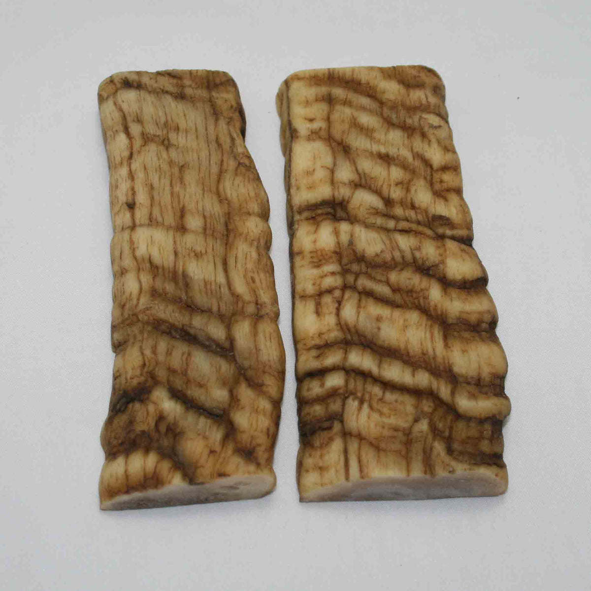 NB901JS8 Merino Ram&#39;s Horn Flat Block Scales