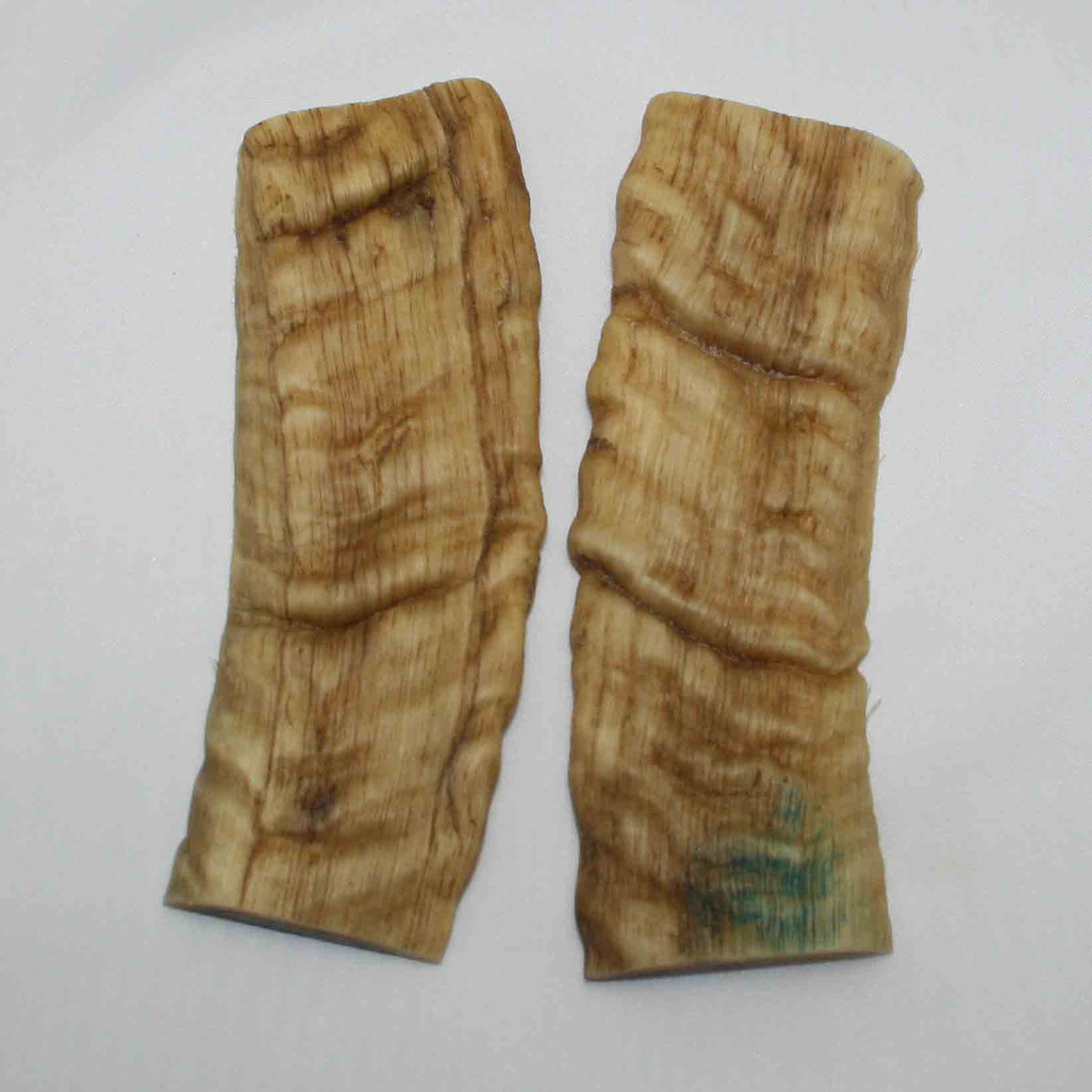 NB901MMA30 Merino Ram&#39;s Horn Flat Block Scales