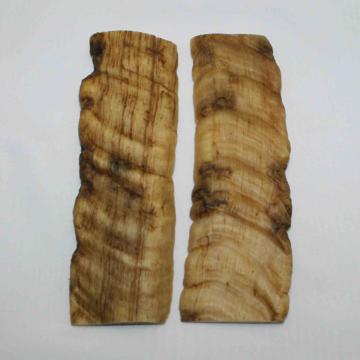 NB901MMA34 Merino Ram&#39;s Horn Flat Block Scales