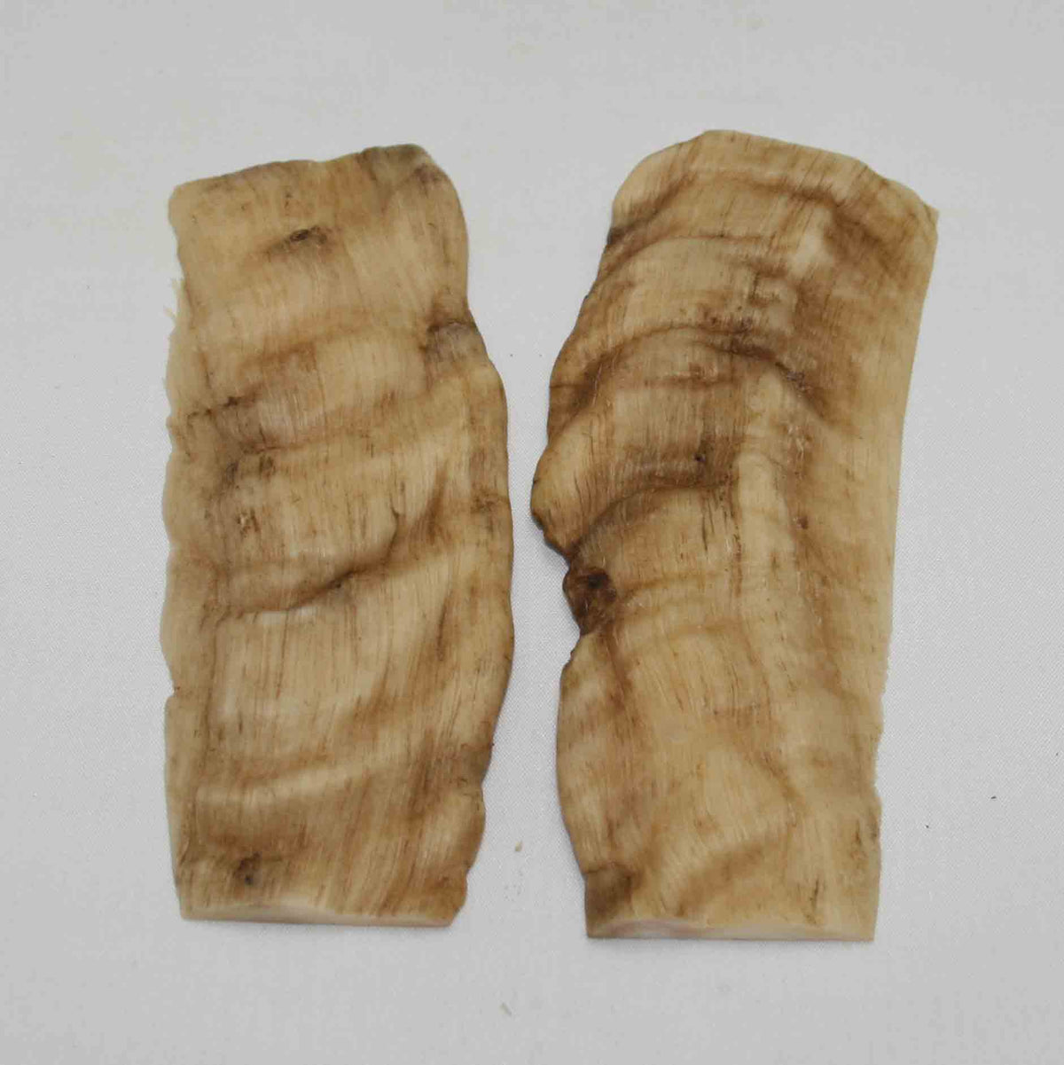 NB901NA34 Merino Ram's Horn Flat Block Scales Size 5.14" x 1.85" x 0.23" inch