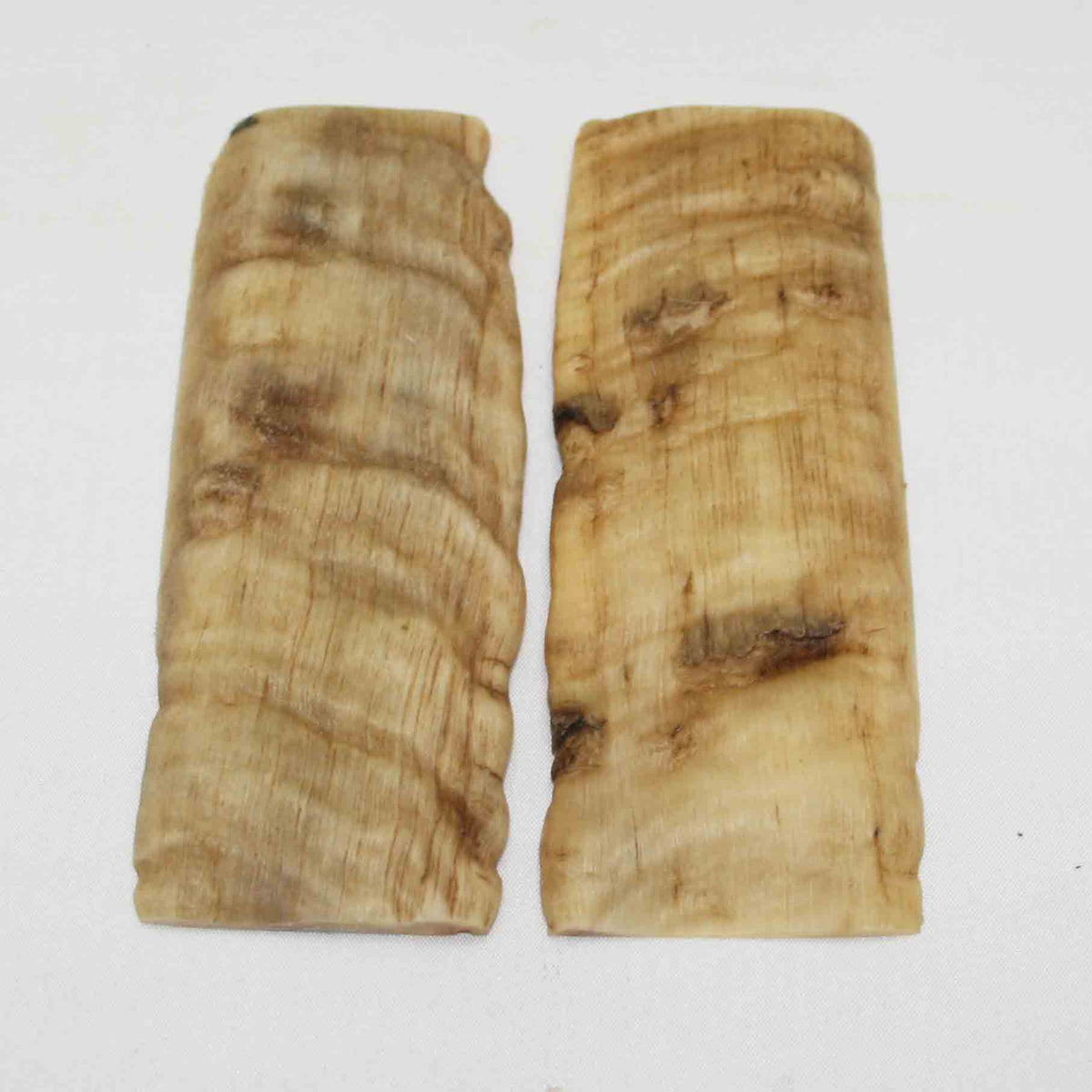 NB901NA44 Merino Ram's Horn Flat Block Scales Size 4.81" x 1.79" x 0.16" inch