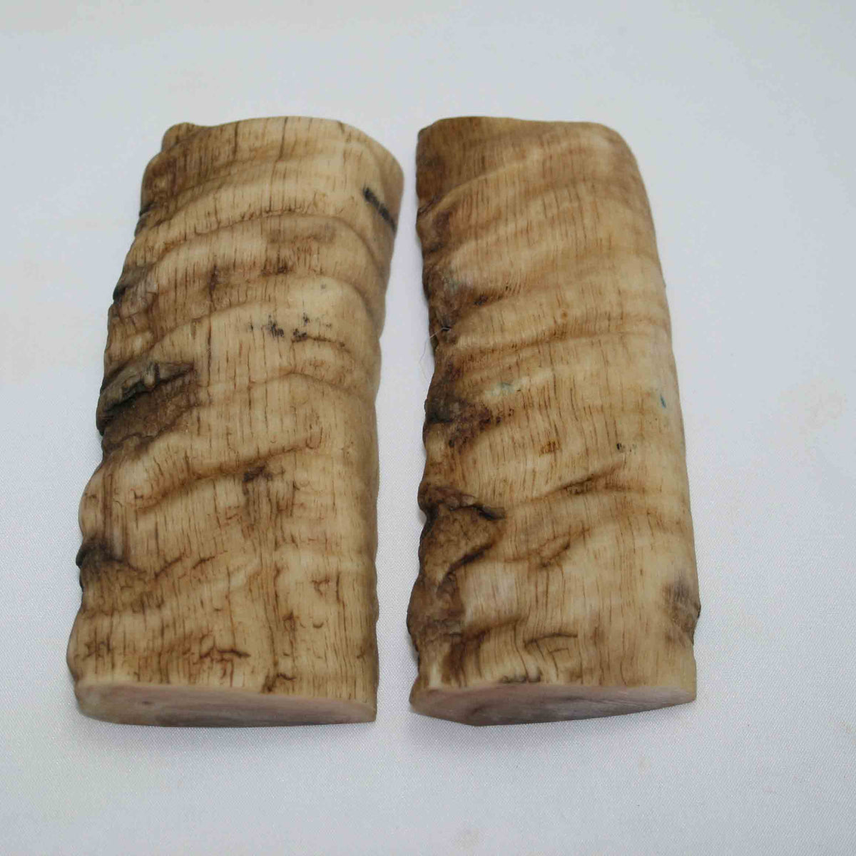 NB902NAM2 Merino Ram Horn Scales LARGE