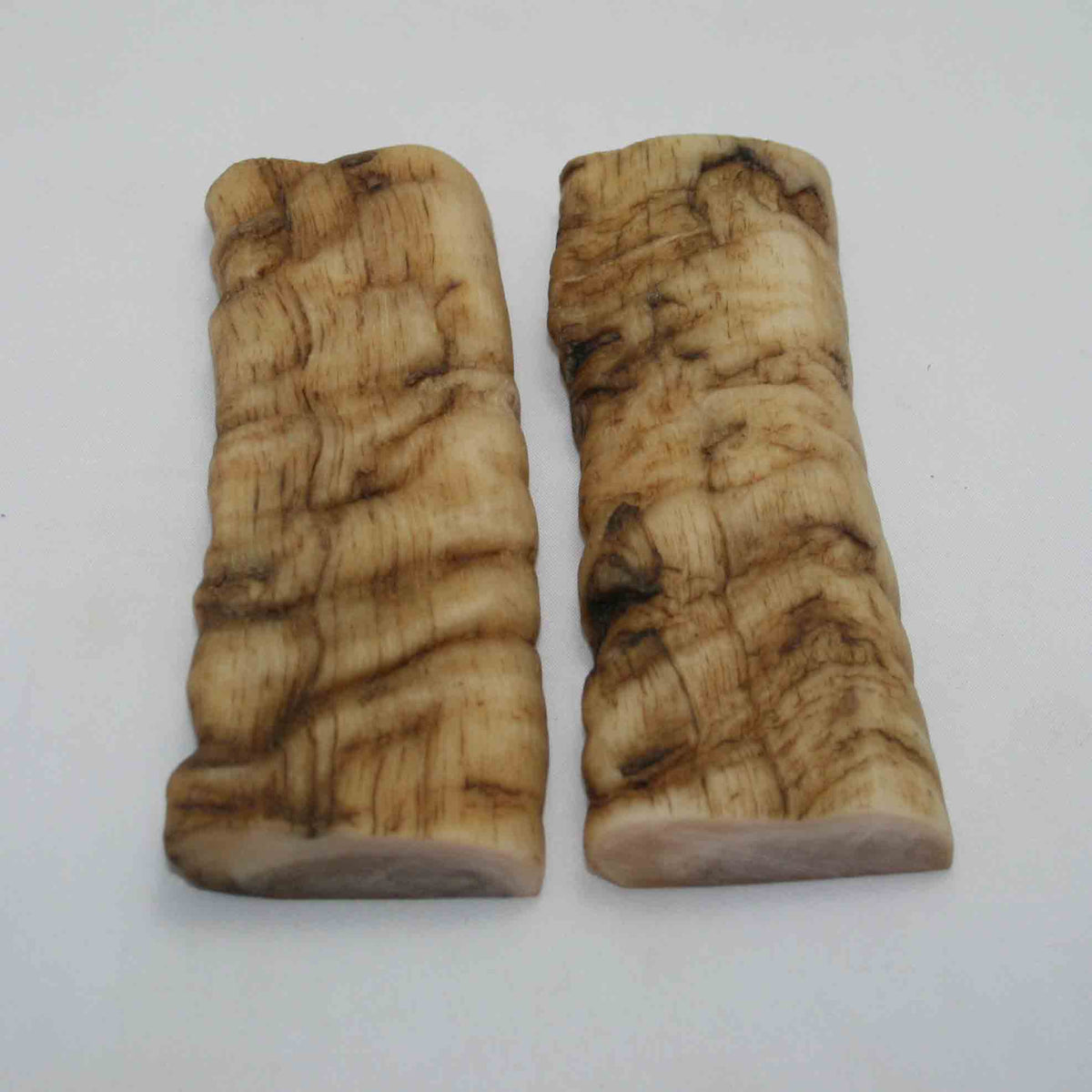 NB902NAM44 Merino Ram Horn Scales LARGE