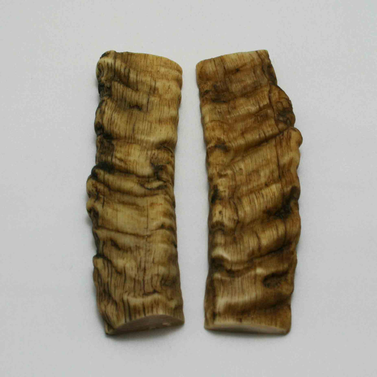 NB903JS15 Merino Ram&#39;s Horn Flat Block Scales