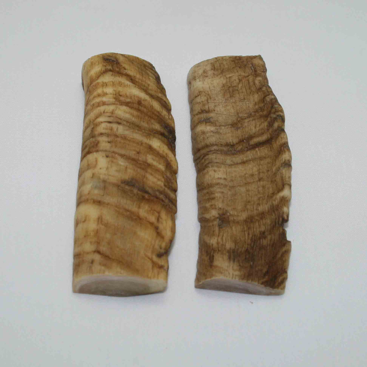 NB903JS20 Merino Ram&#39;s Horn Flat Block Scales