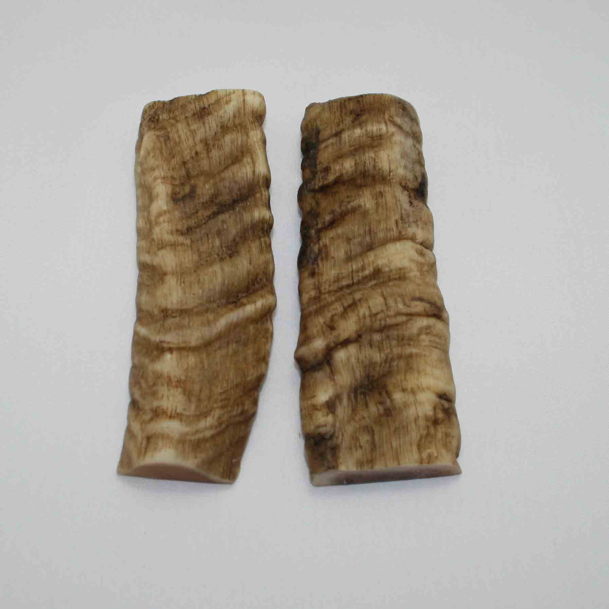 NB903JS28 Merino Ram&#39;s Horn Flat Block Scales