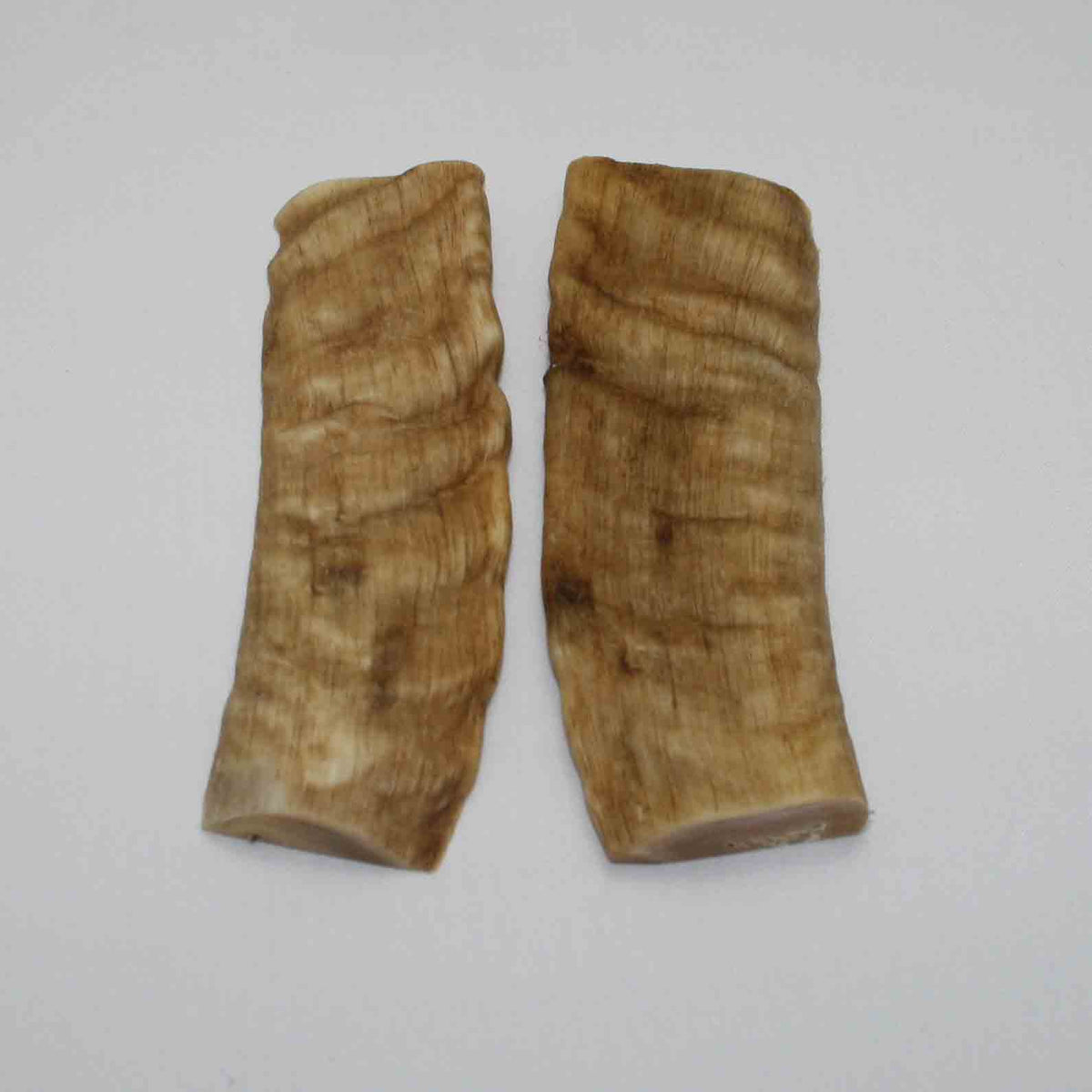 NB903JS45 Merino Ram&#39;s Horn Flat Block Scales