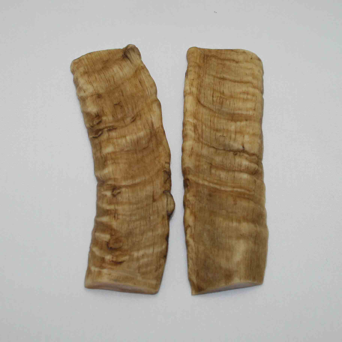 NB903JS61 Merino Ram&#39;s Horn Flat Block Scales