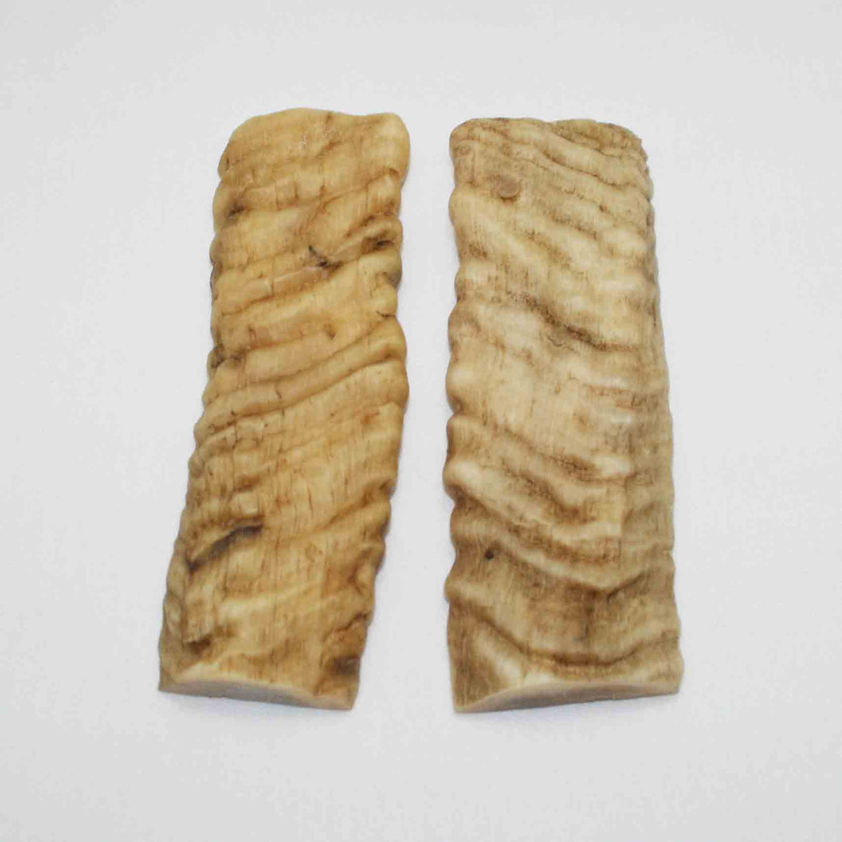 NB903JS62 Merino Ram&#39;s Horn Flat Block Scales