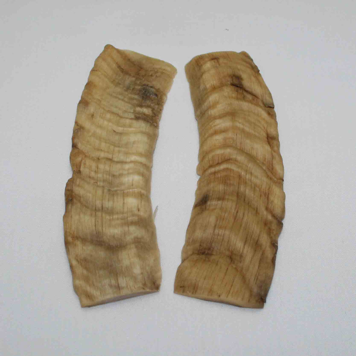 NB903JS64 Merino Ram&#39;s Horn Flat Block Scales