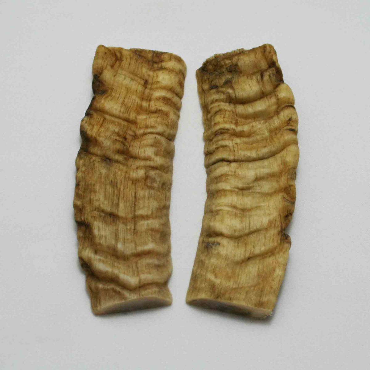 NB903JS6 Merino Ram&#39;s Horn Flat Block Scales