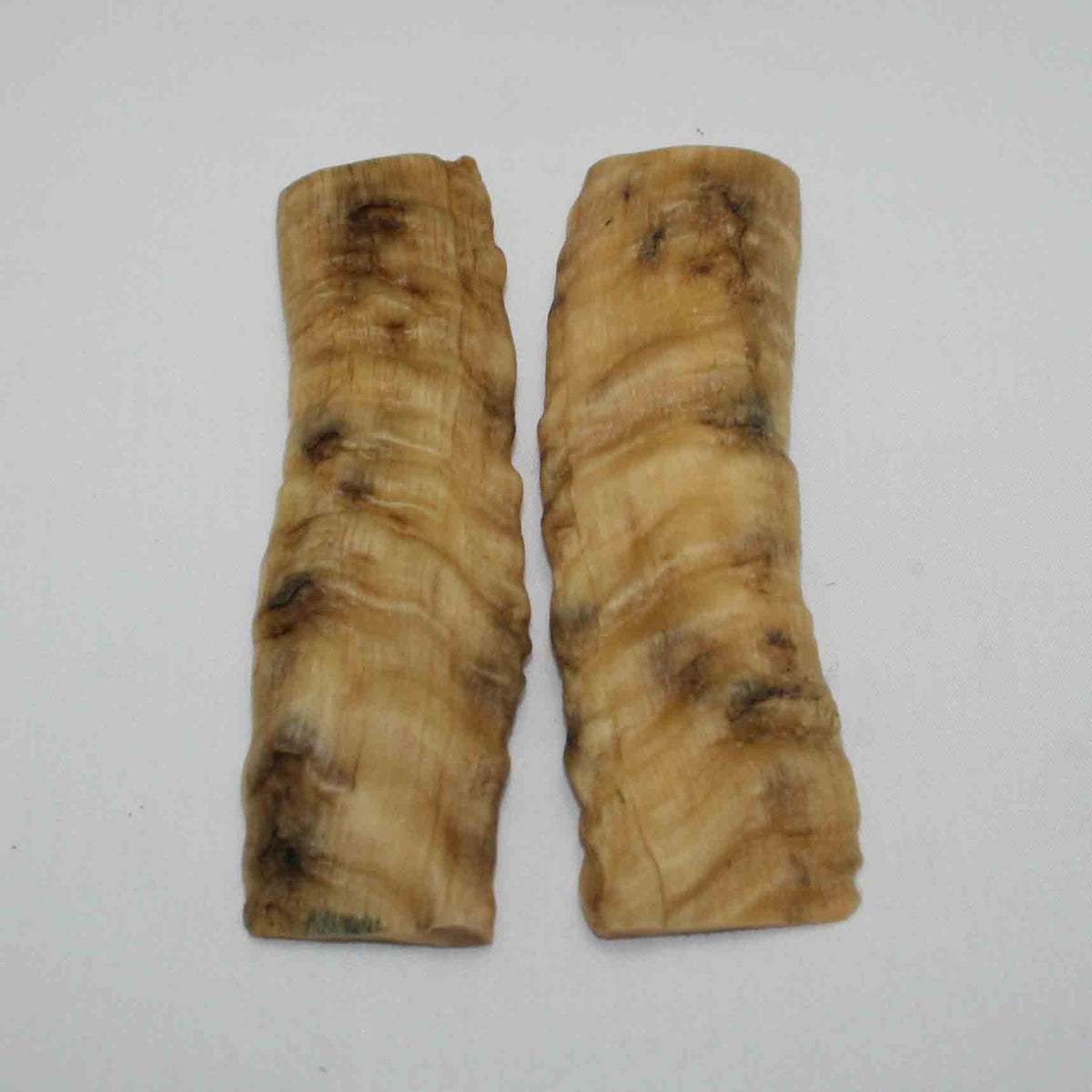 NB903JS85 Merino Ram&#39;s Horn Flat Block Scales