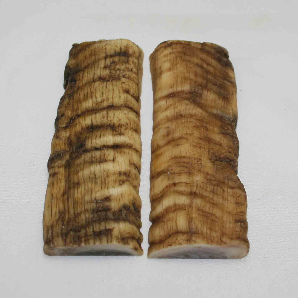 NB903MMA26 Merino Ram&#39;s Horn Flat Block Scales