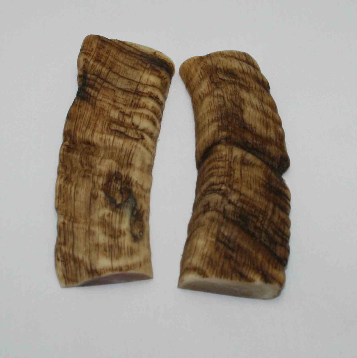 NB903MMA51 Merino Ram&#39;s Horn Flat Block Scales