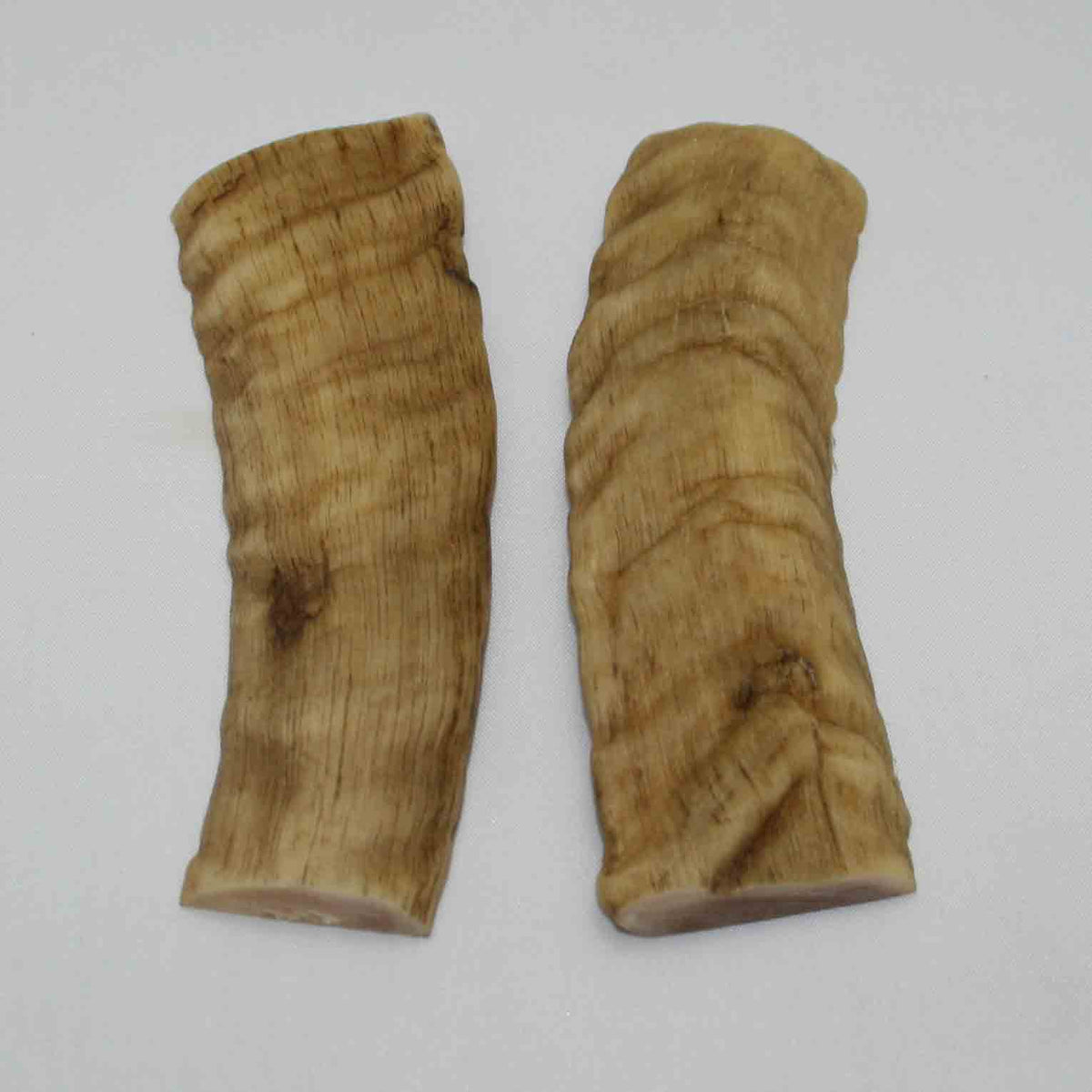 NB903MMA54 Merino Ram&#39;s Horn Flat Block Scales