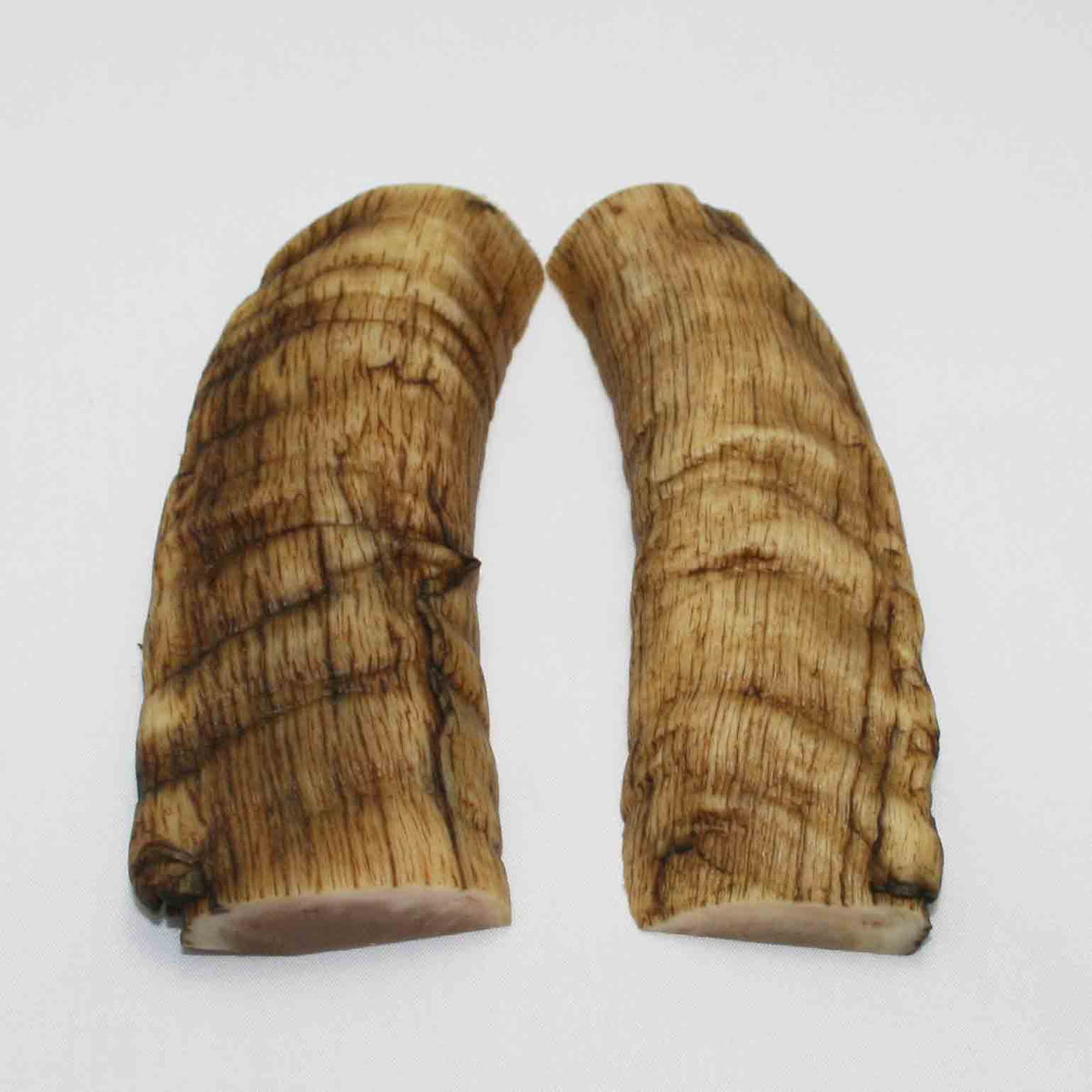 NB903MMA59 Merino Ram&#39;s Horn Flat Block Scales