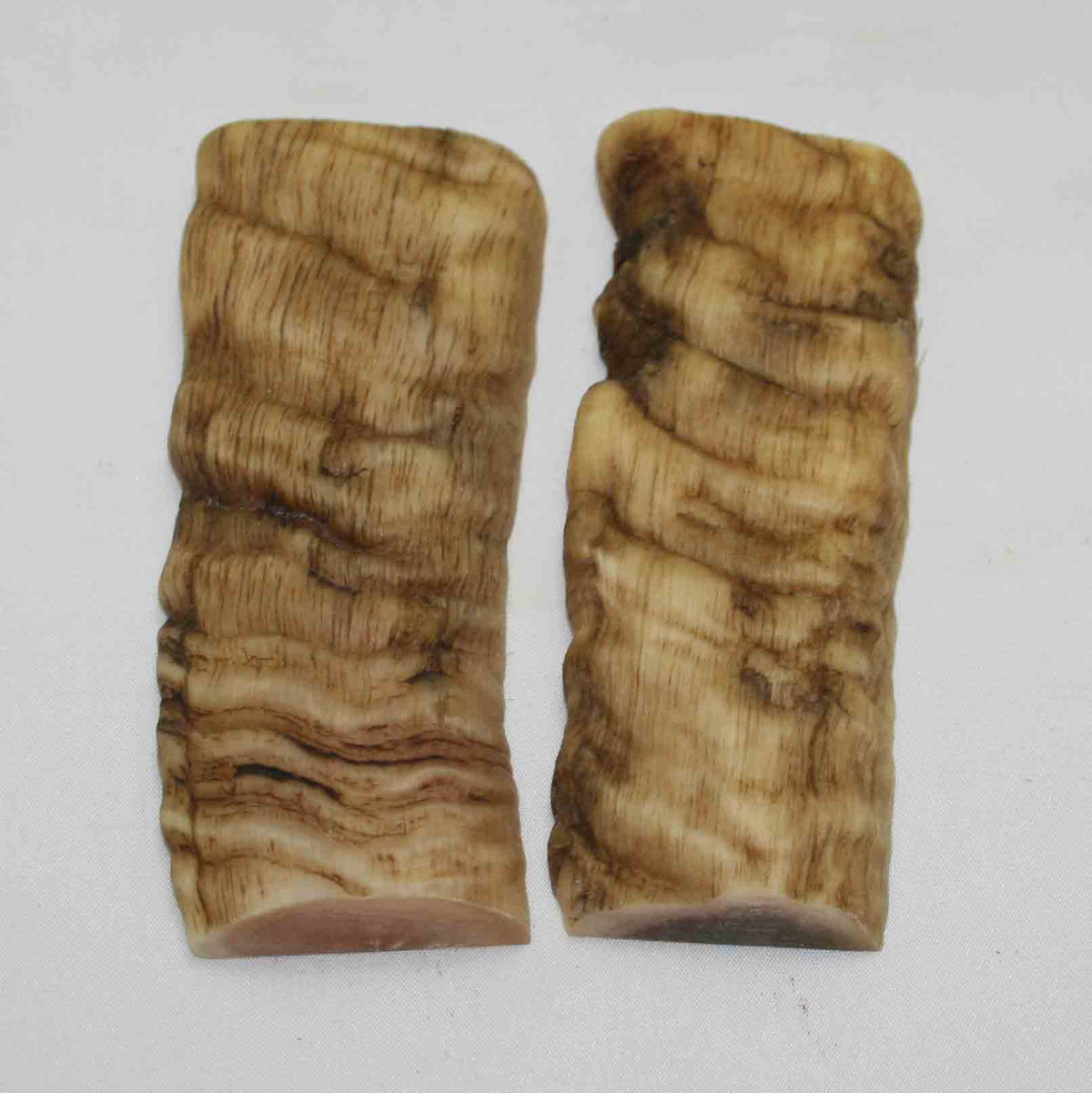 NB903MMA6 Merino Ram&#39;s Horn Flat Block Scales