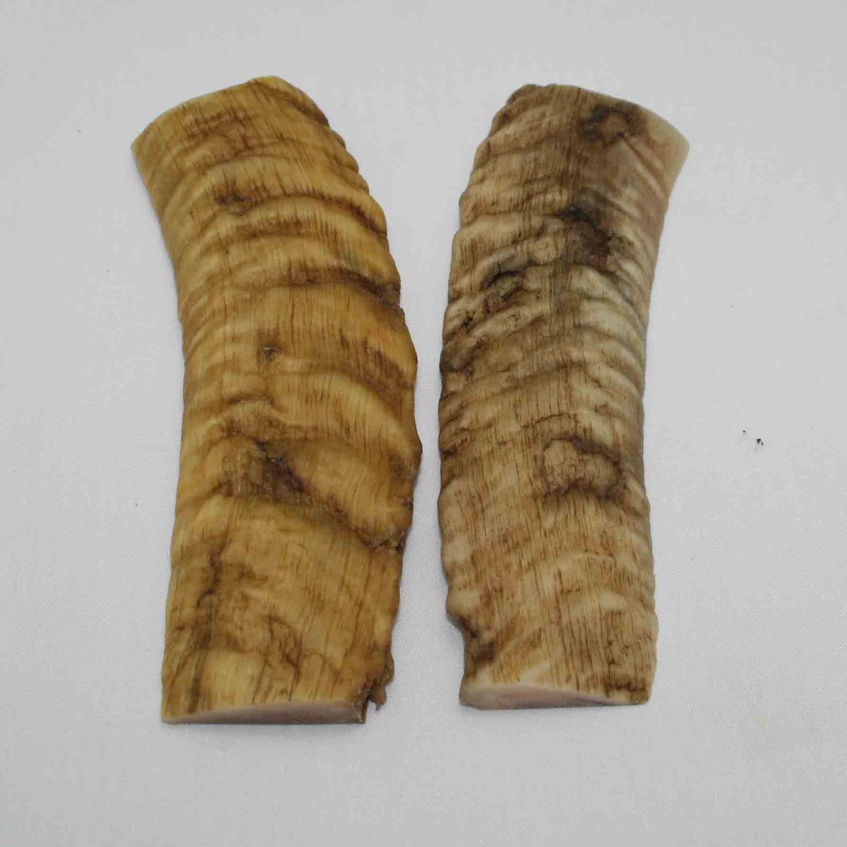 NB903MMA74 Merino Ram&#39;s Horn Flat Block Scales