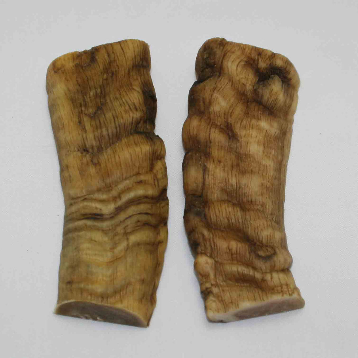 NB903MMA82 Merino Ram&#39;s Horn Flat Block Scales