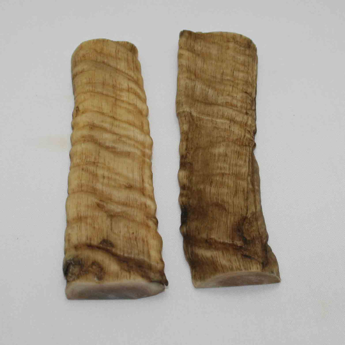 NB903MMA88 Merino Ram&#39;s Horn Flat Block Scales