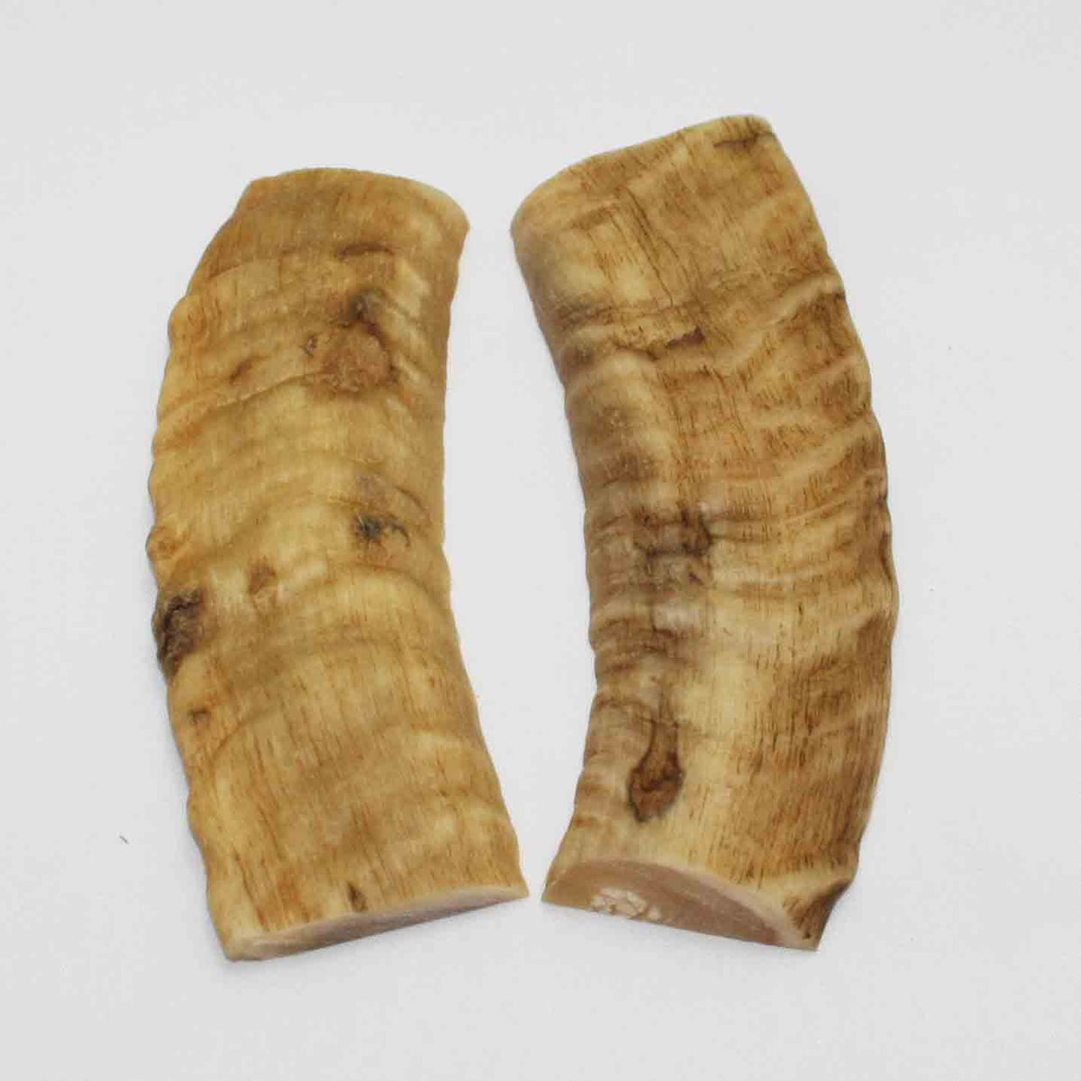 NB903MMA98 Merino Ram&#39;s Horn Flat Block Scales