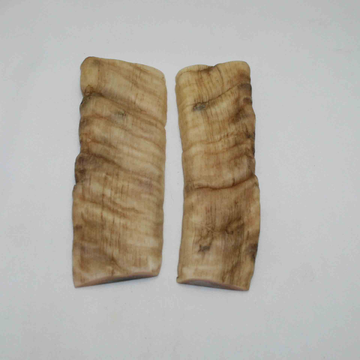 NB903NAM139 Merino Ram&#39;s Horn Flat Block Scales