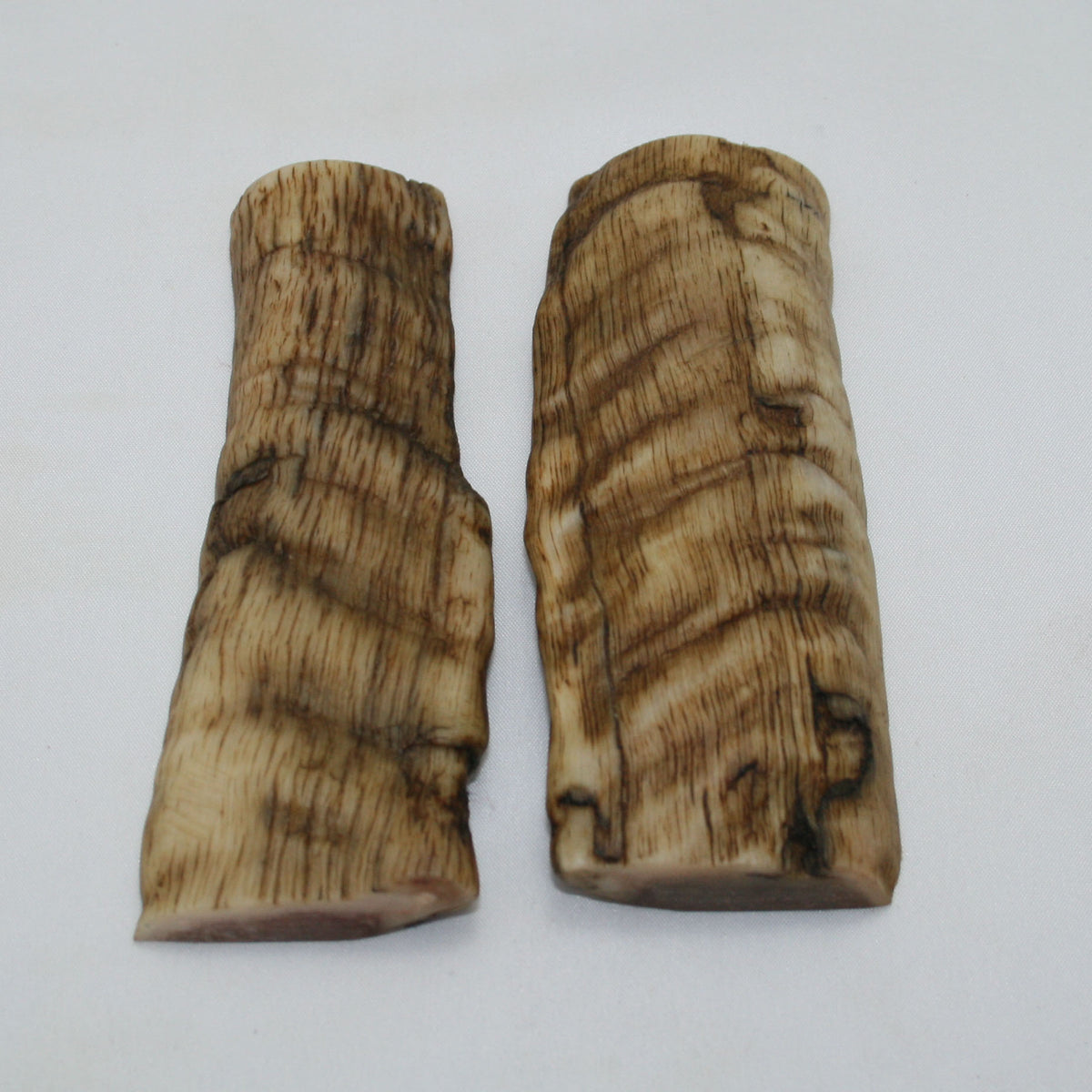 NB903NAM16 Merino Ram&#39;s Horn Flat Block Scales