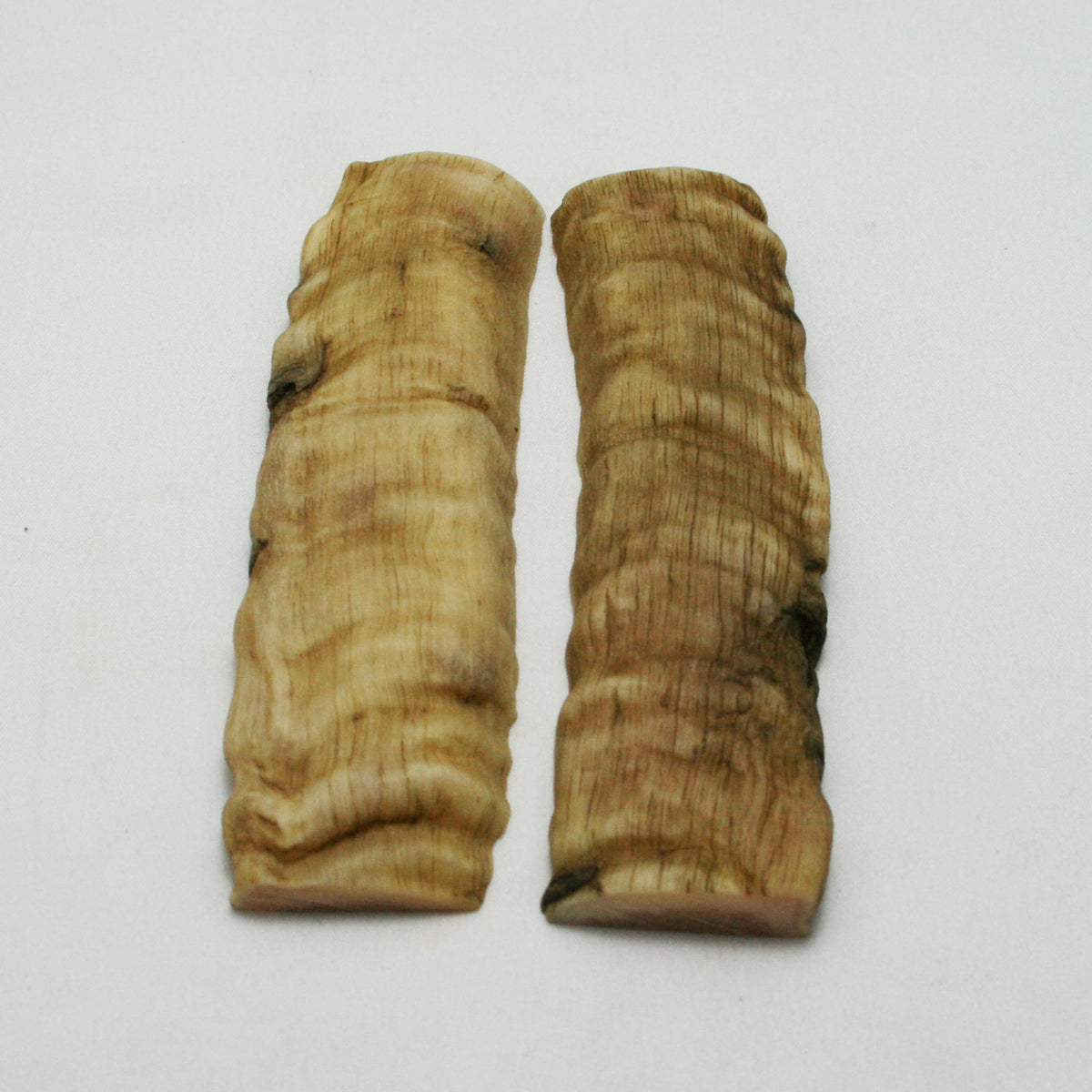 NB903NAM24 Merino Ram&#39;s Horn Flat Block Scales