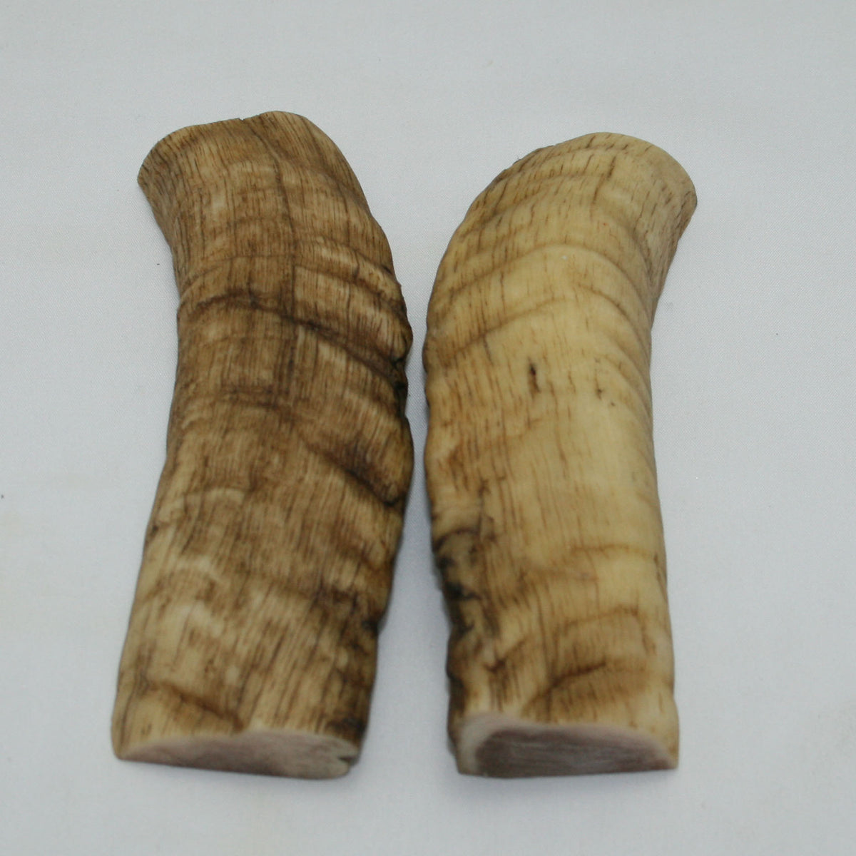 NB903NAM28 Merino Ram&#39;s Horn Flat Block Scales