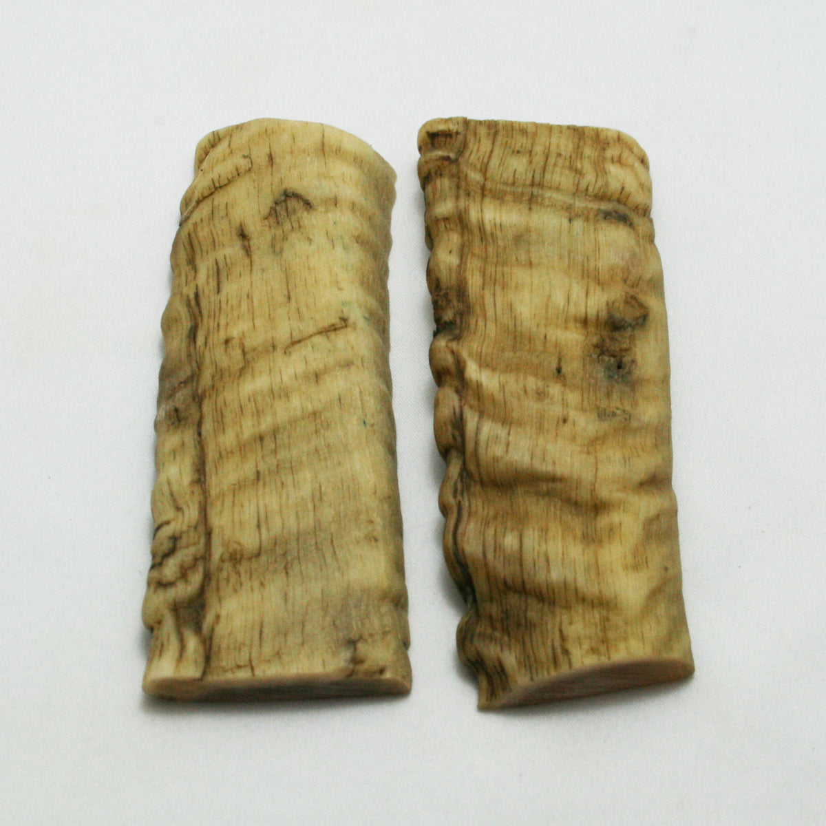 NB903NAM4 Merino Ram&#39;s Horn Flat Block Scales