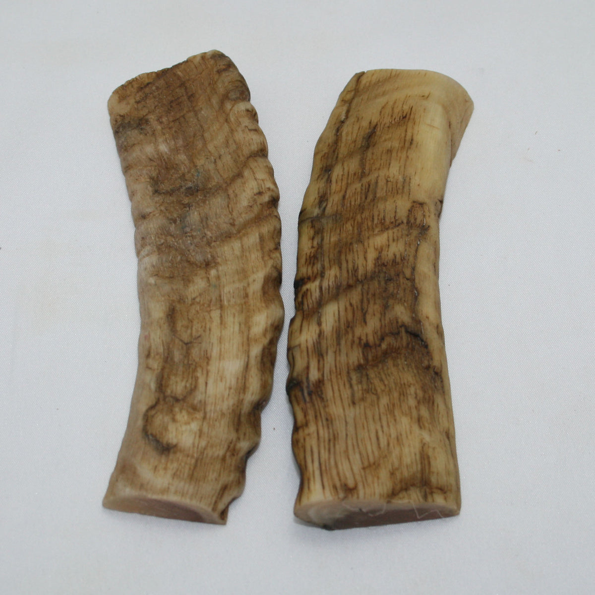 NB903NAM53 Merino Ram&#39;s Horn Flat Block Scales