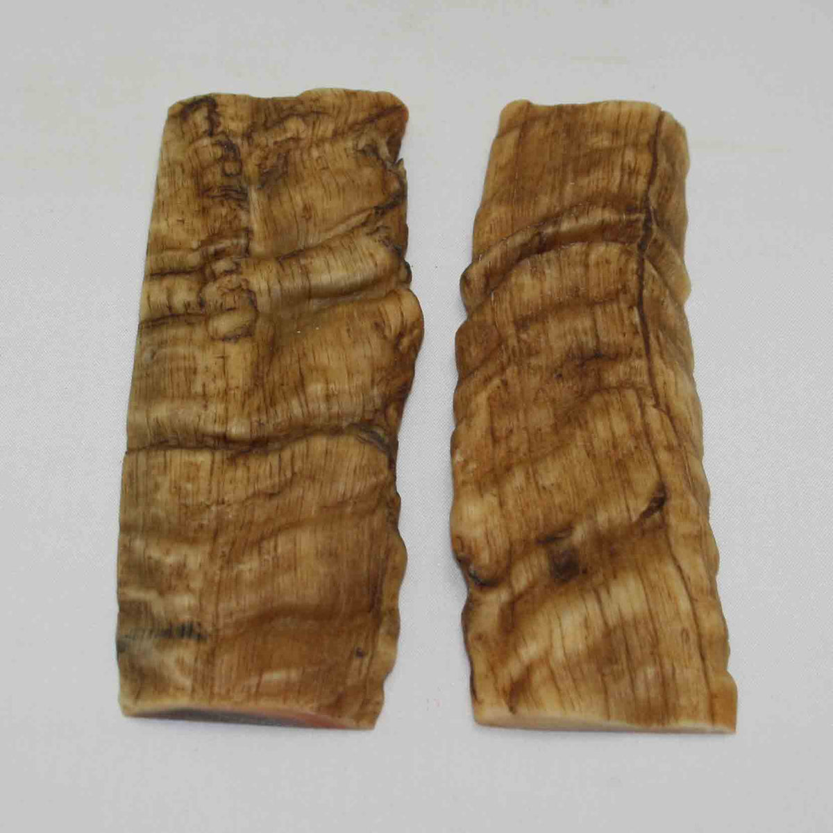 NB903NA55 Merino Ram's Horn Flat Block Scales Size: 4.91" x 1.51" x 0.25"inch