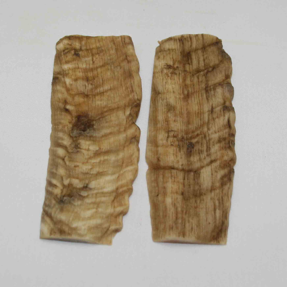 NB903NA70 Merino Ram's Horn Flat Block Scales Size: 4.88" x 1.73" x 0.20"inch