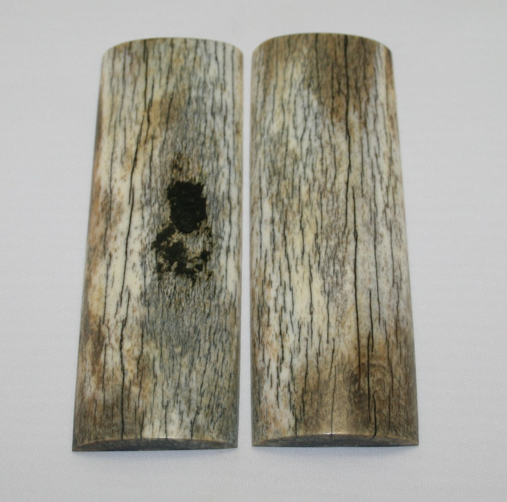 NB108AY26 Giraffe Bone Scales Set