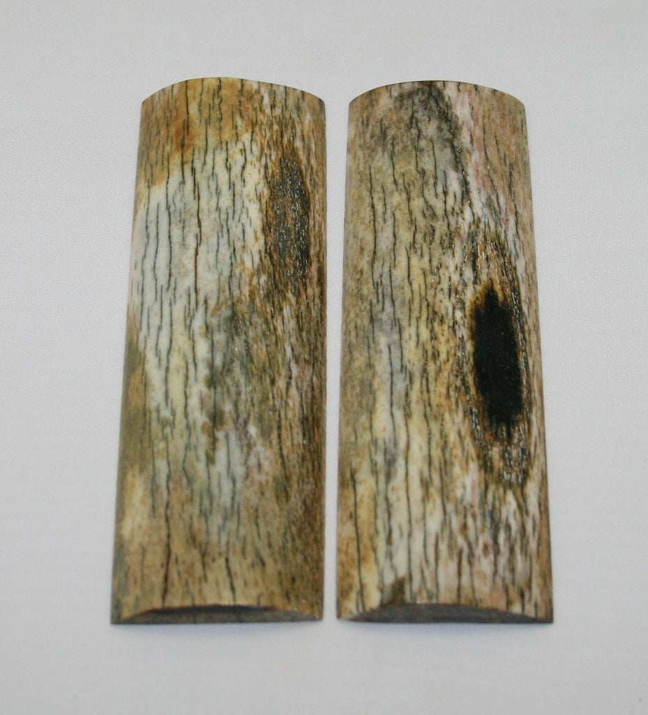 NB108AY51 Giraffe Bone Scales Set