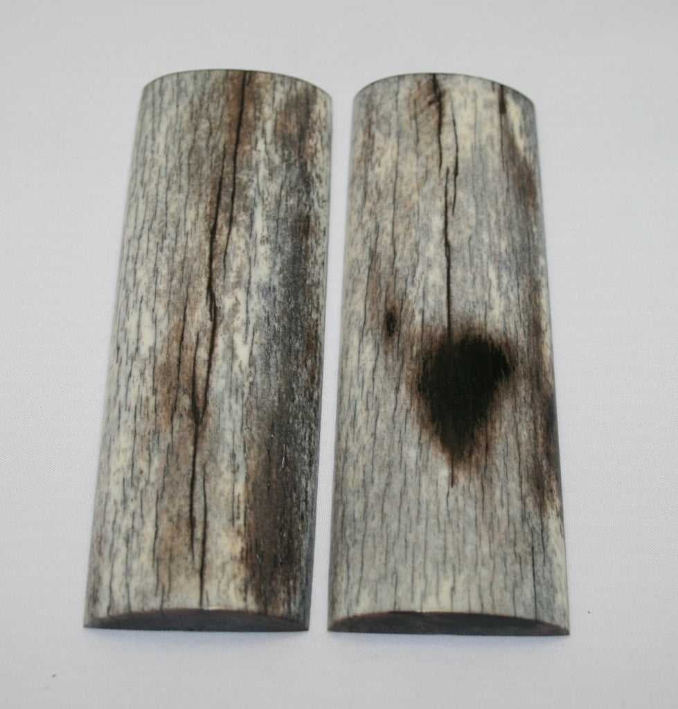 NB108AY72 Giraffe Bone Scales Set