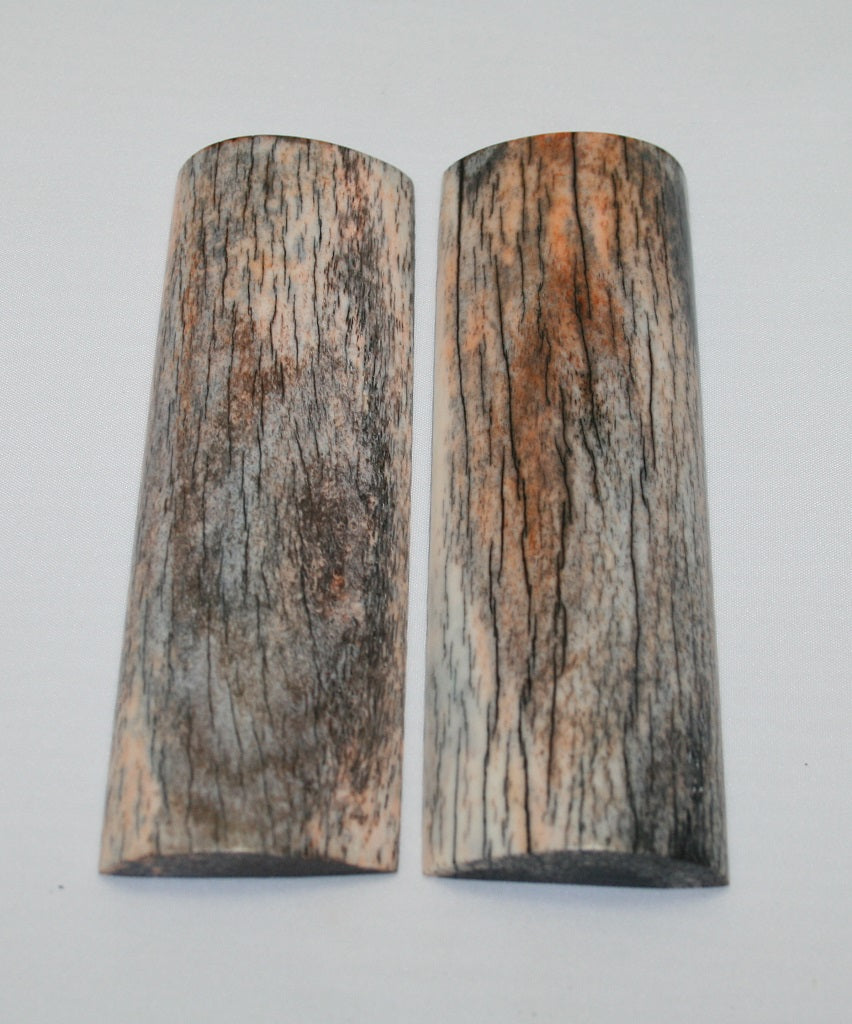 NB108AY78 Giraffe Bone Scales Set