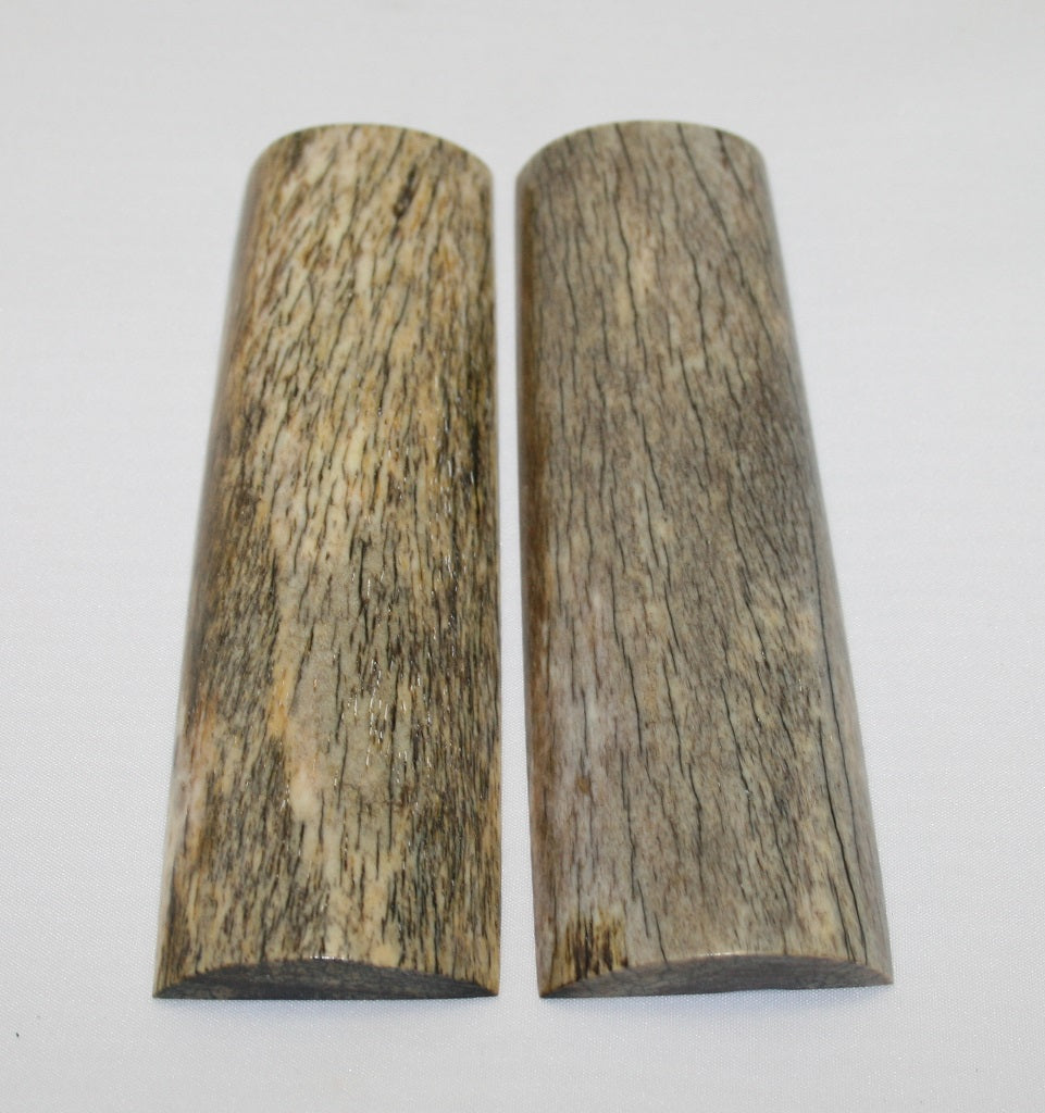 NB108AY84 Giraffe Bone Scales Set