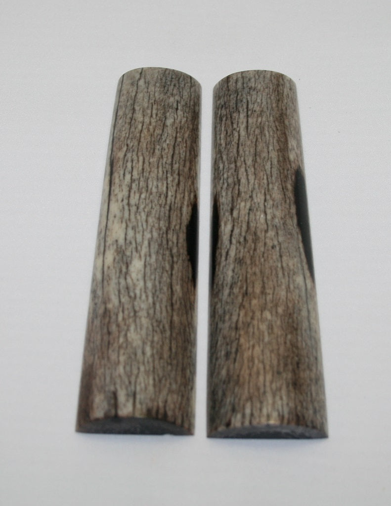 NB104AY87  Giraffe Bone Scales