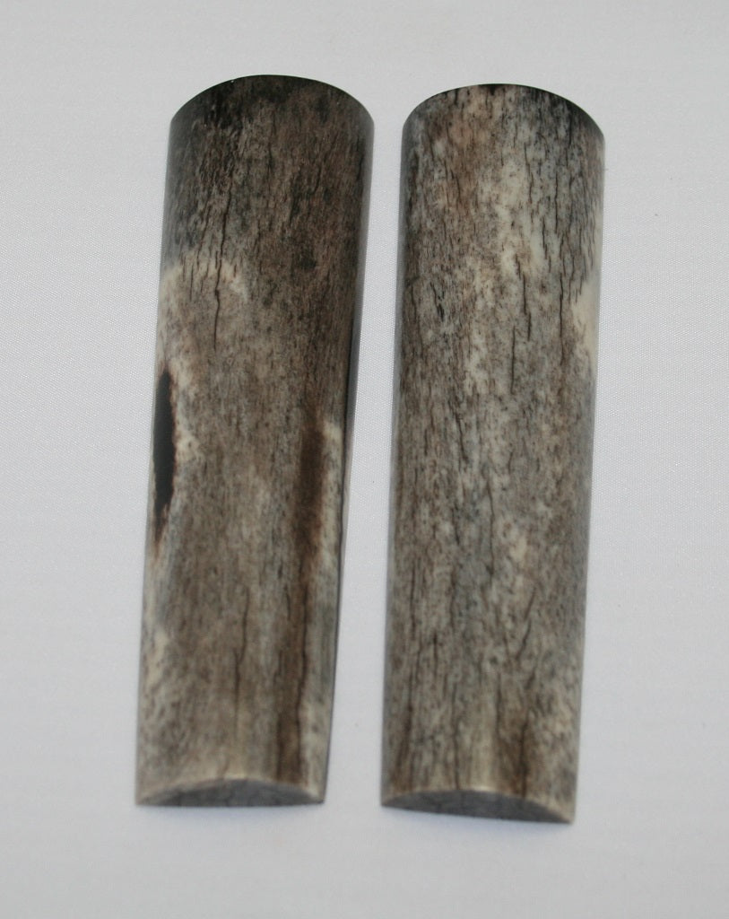 NB104AY89  Giraffe Bone Scales