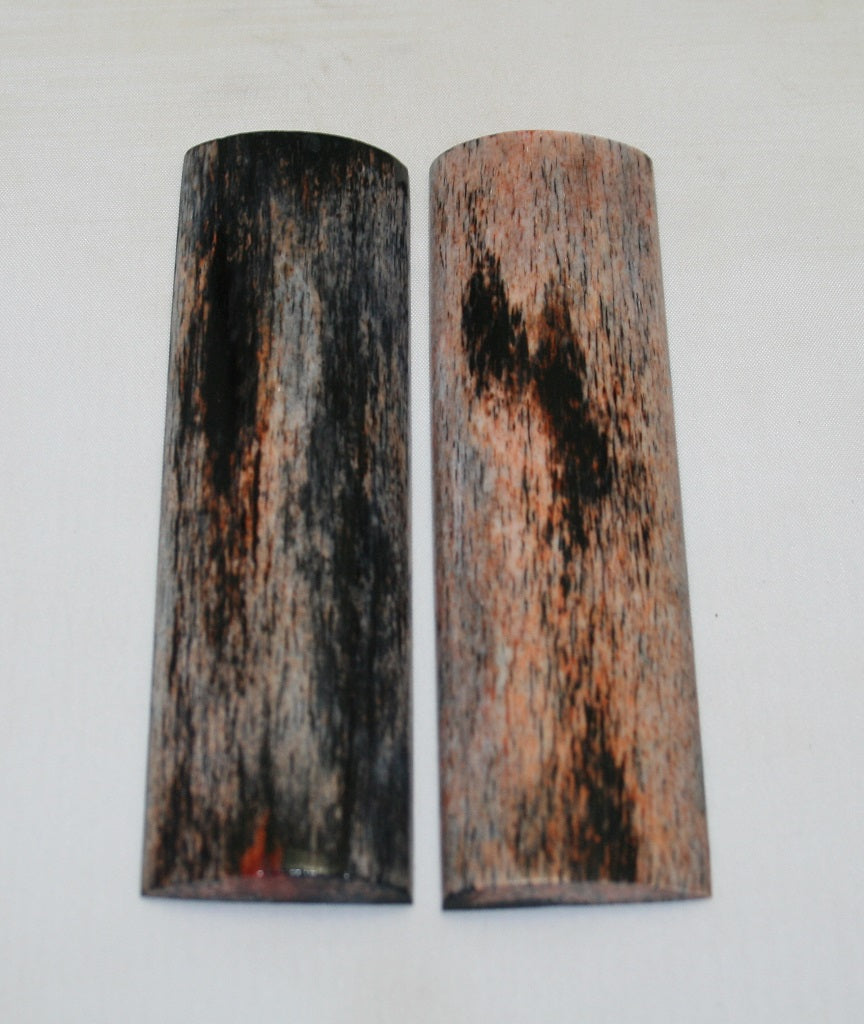 NB105VD100  Giraffe Bone Scales