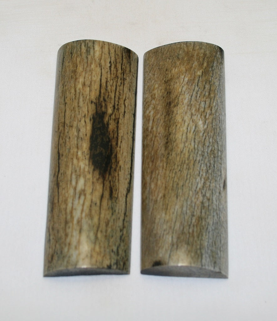 NB108VD119 Giraffe Bone Scales Set