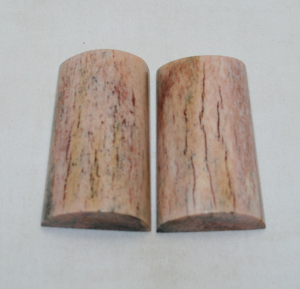 NB101SO70  Giraffe Bone Scales