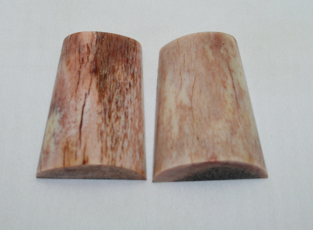 NB101SO83  Giraffe Bone Scales