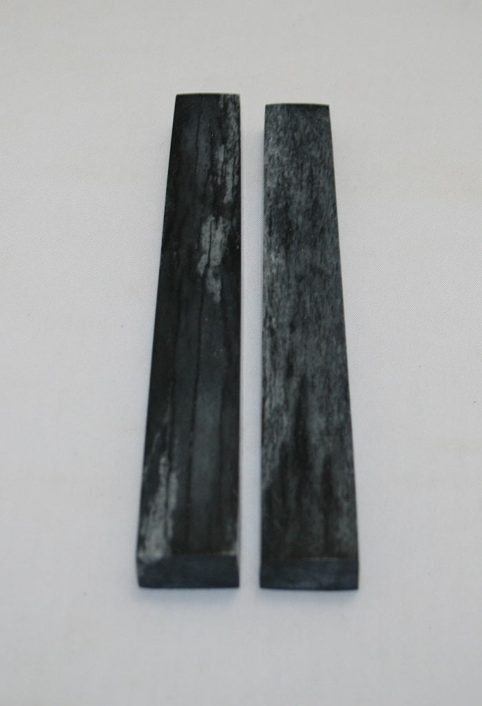 NB102AYA14 Giraffe Bone Scales