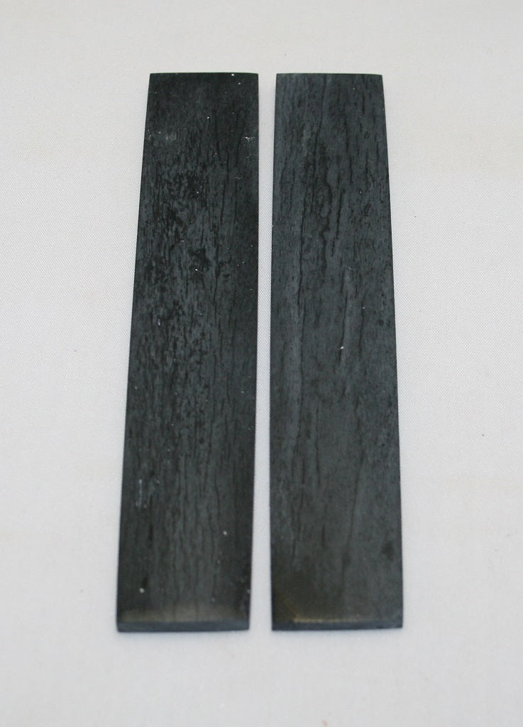 NB102AYA33  Giraffe Bone Scales